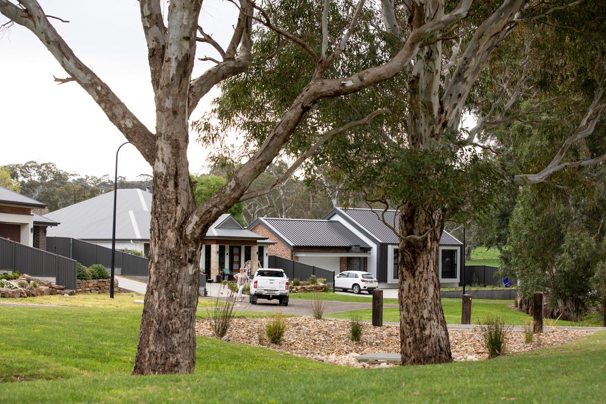 [Land for Sale] Newenham Adelaide Hills Estate, Mount Barker OpenLot